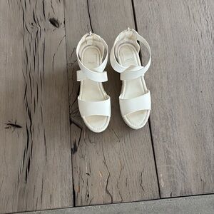 Dolce Vita white espadrille